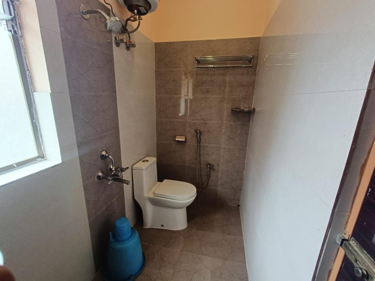 Dubori Homestay Гувахати Экстерьер фото